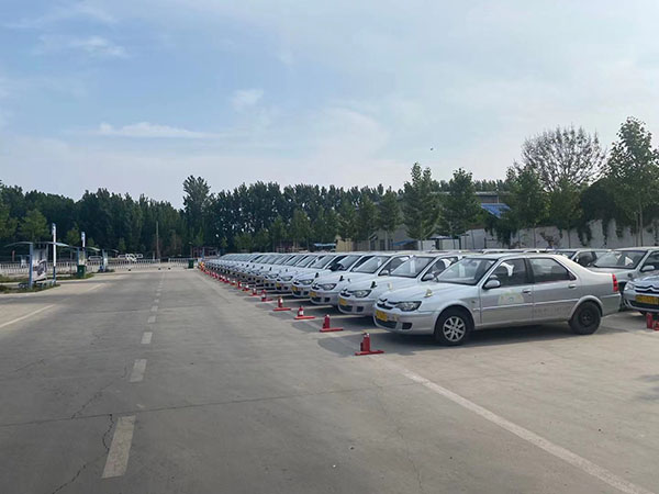 C2小型車